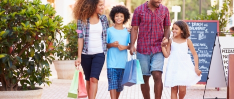 A family shopping at Town & Country in Phoenix